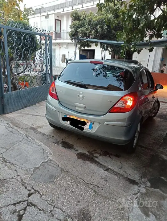 Opel Corsa 2011 photo 5