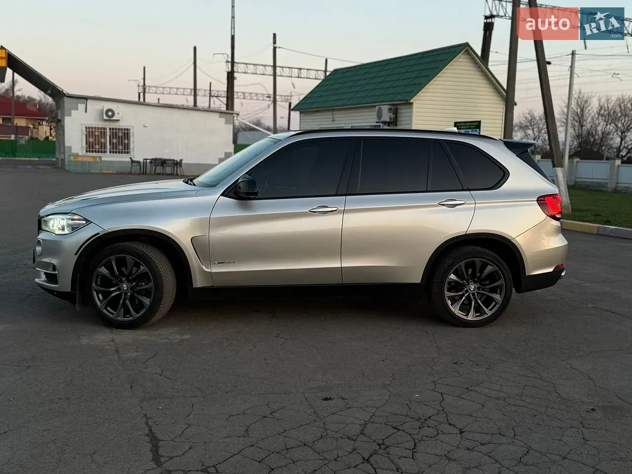 BMW X5 2015 photo 2
