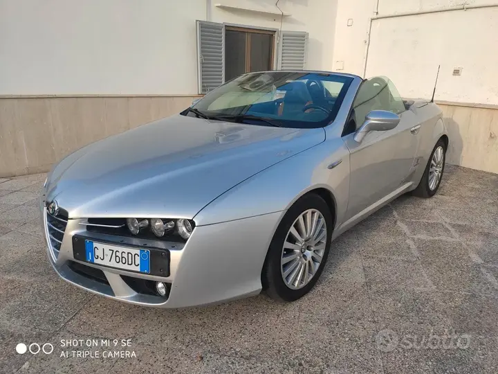 Alfa Romeo Spider