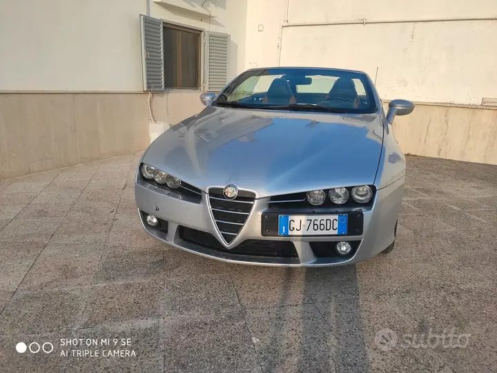 Alfa Romeo Spider 2007 photo 3