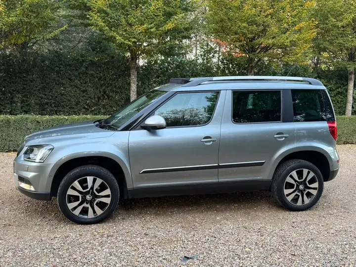Skoda Yeti 2016 photo 5
