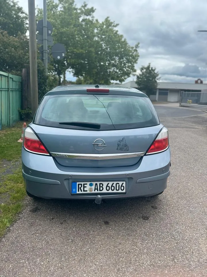 Opel Astra H