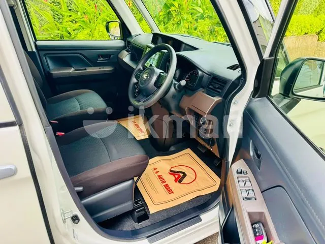 Toyota Roomy 2024 photo 5