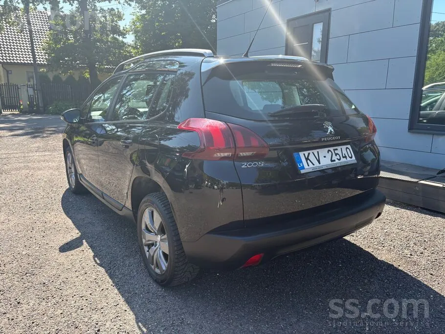 Peugeot 2008 2017 photo 4