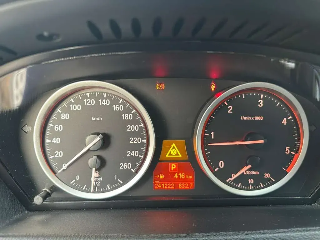 BMW X6 2012 photo 2