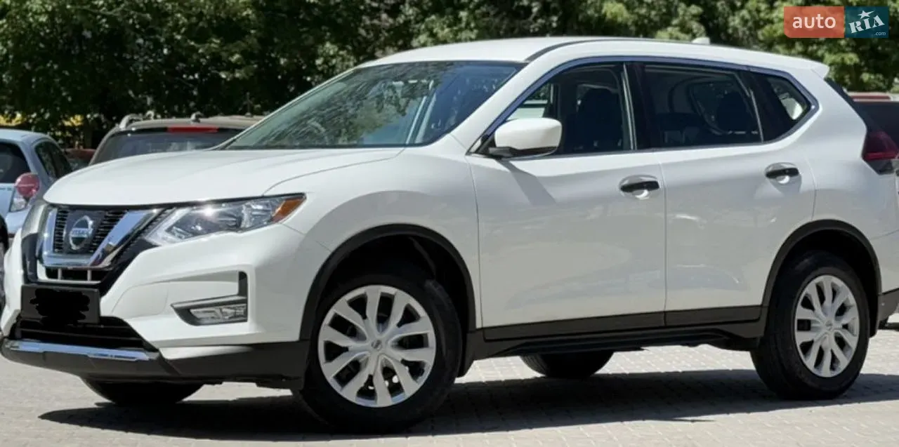 Nissan Rogue 2018 photo 2