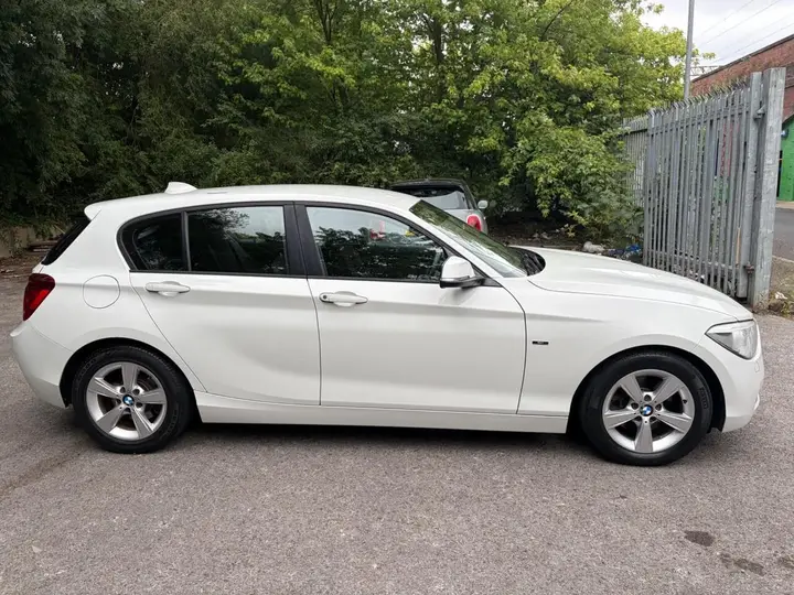 BMW 1 Series 2012 photo 3