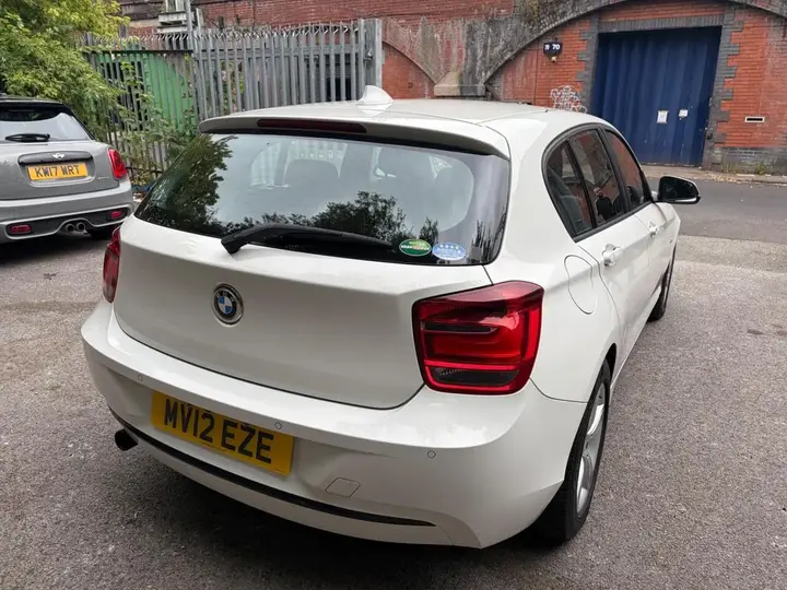 BMW 1 Series 2012 photo 4