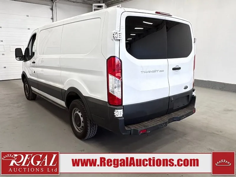 Ford Transit 2017 photo 4