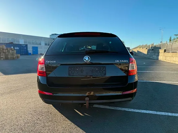Skoda Octavia 2015 photo 4