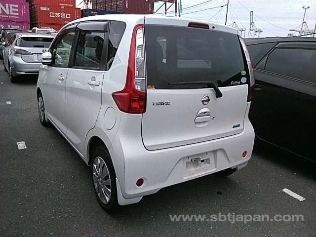 Nissan Dayz 2013 photo 3