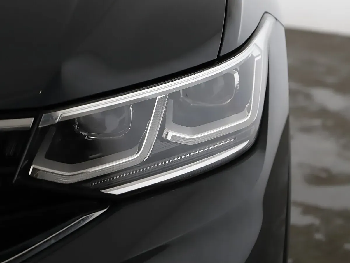 Volkswagen Tiguan 2022 photo 3