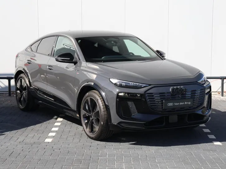 Audi Q6 2025 photo 3