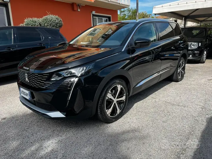 Peugeot 5008 2021 photo 2