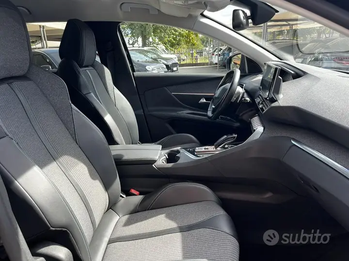 Peugeot 5008 2021 photo 5