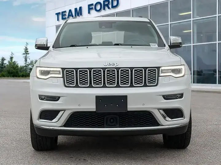Jeep Grand Cherokee 2019 photo 2