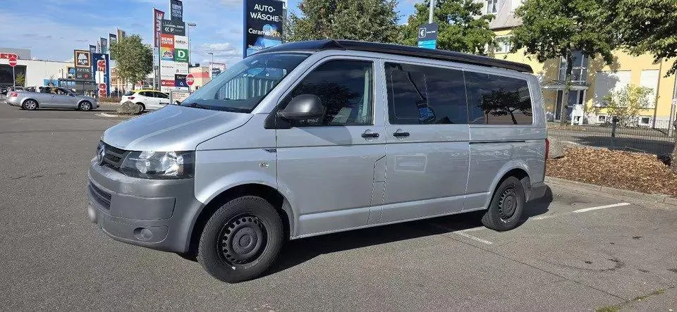 Volkswagen T5 Caravelle