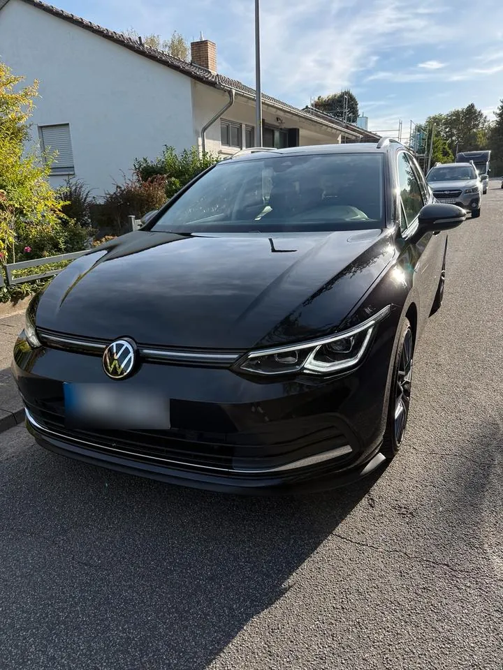 Volkswagen Golf 8