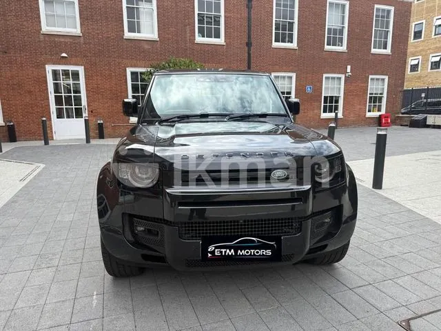 Land Rover Defender 2026 photo 2