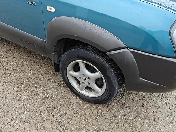 Hyundai Tucson 2005 photo 4