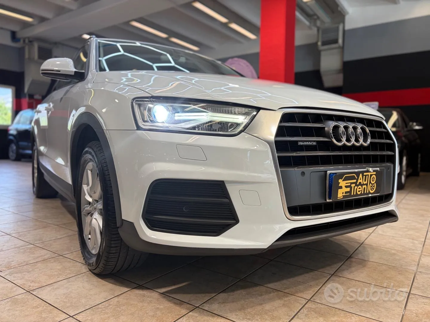 Audi Q3 2015 photo 2