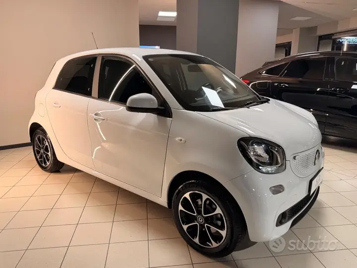 Smart Forfour 2015 photo 2