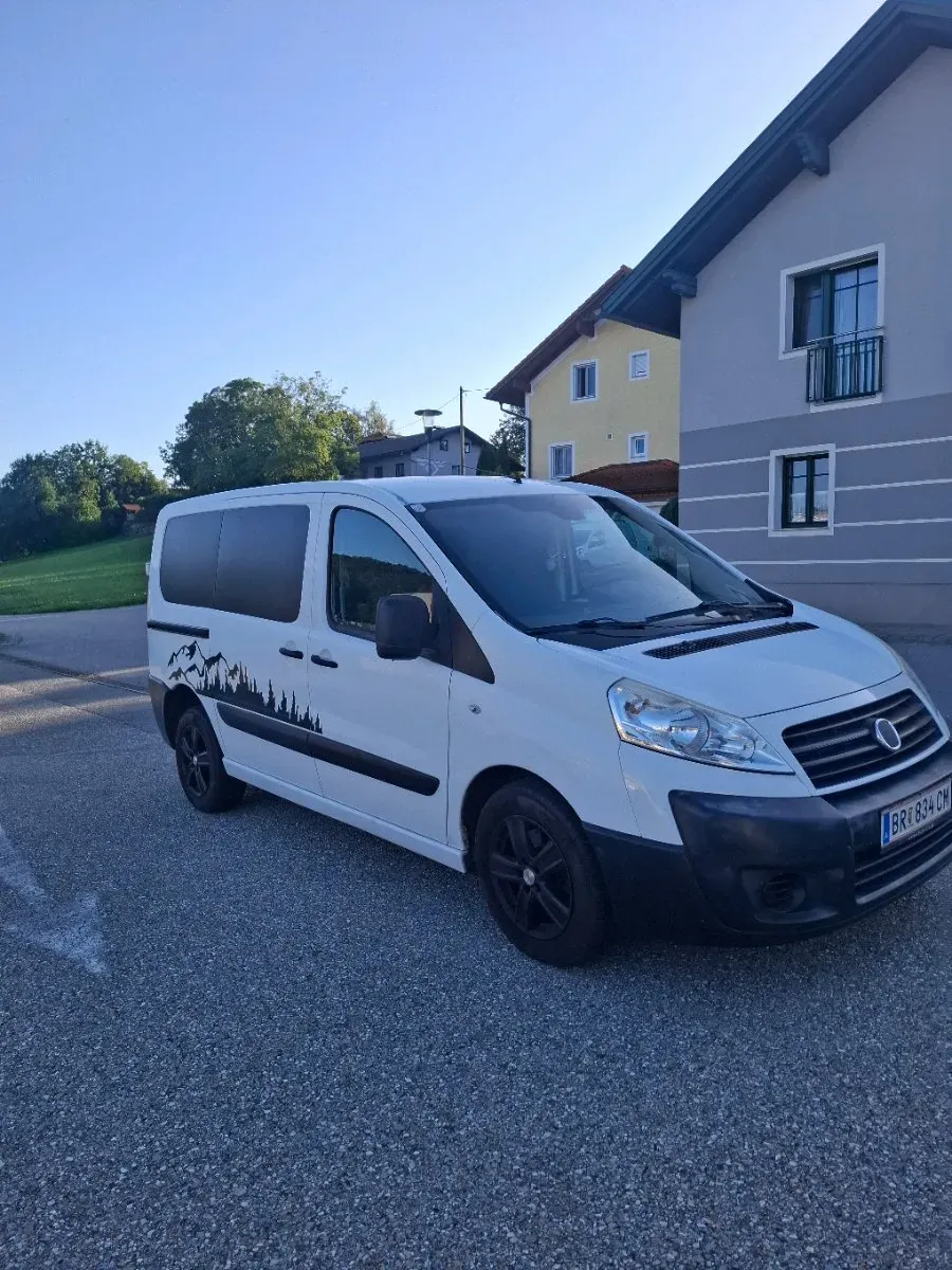 Fiat Scudo 2009 photo 2