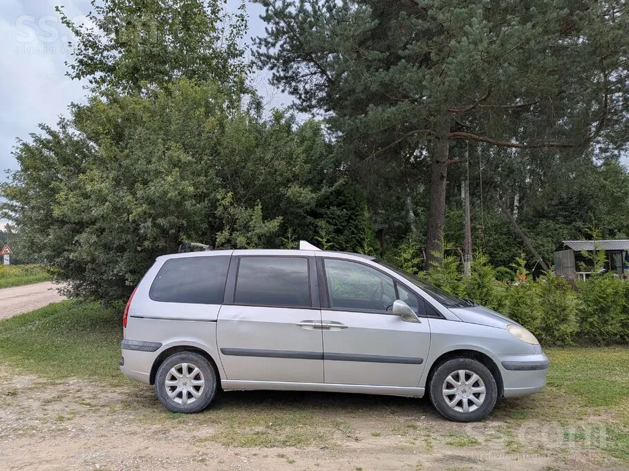Peugeot 807 2004 photo 3