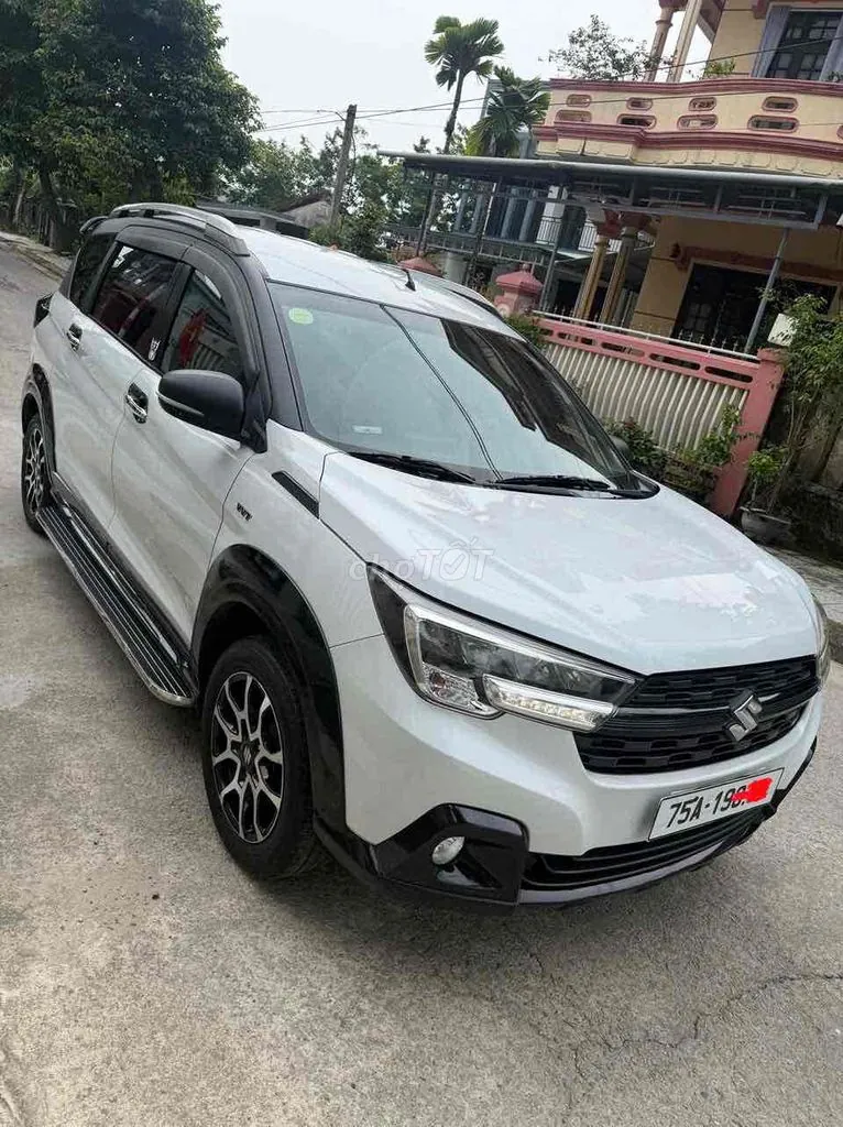 Suzuki Xl7