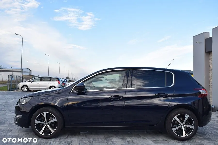 Peugeot 308 2017 photo 3