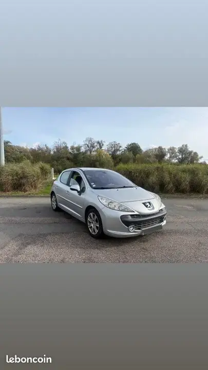 Peugeot 207
