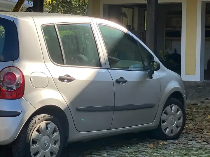 Renault Modus 2006 photo 2