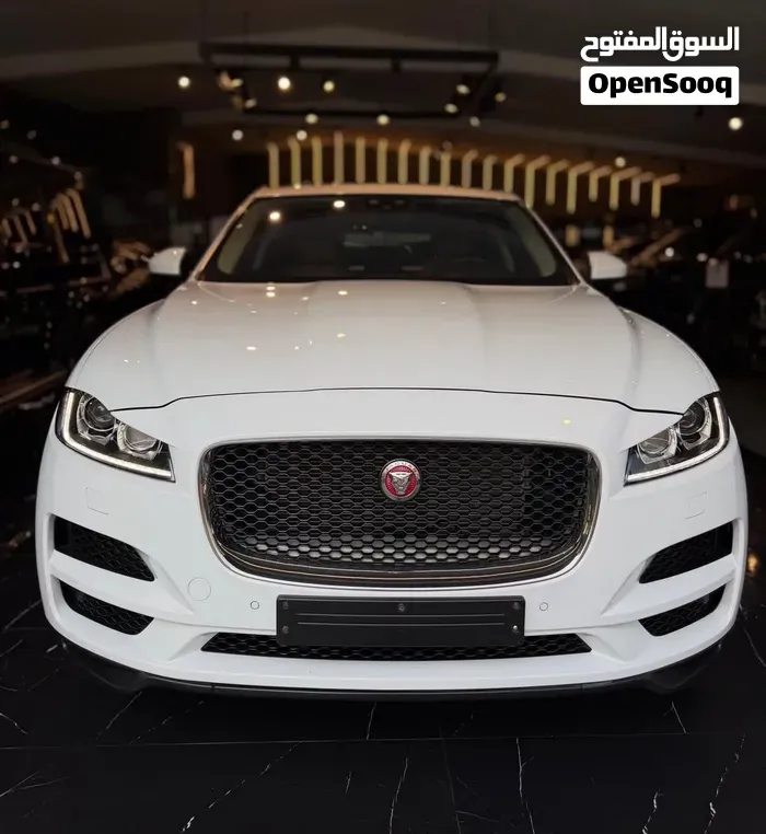 Jaguar F-Pace 2020 photo 2