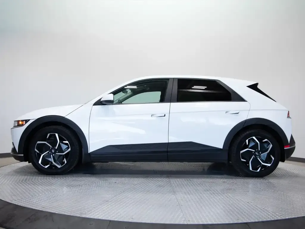 Hyundai Ioniq 5 2023 photo 2