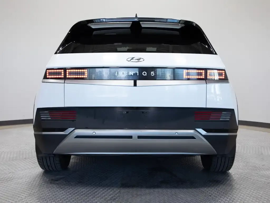 Hyundai Ioniq 5 2023 photo 4