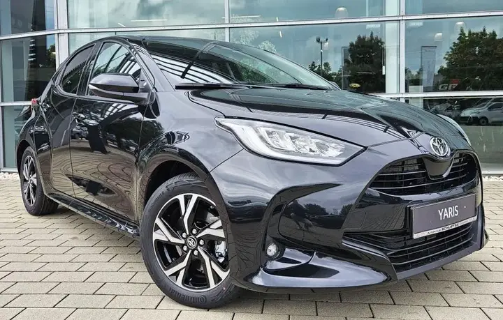 Toyota Yaris Hybrid