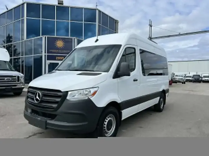 Mercedes-Benz Sprinter Van