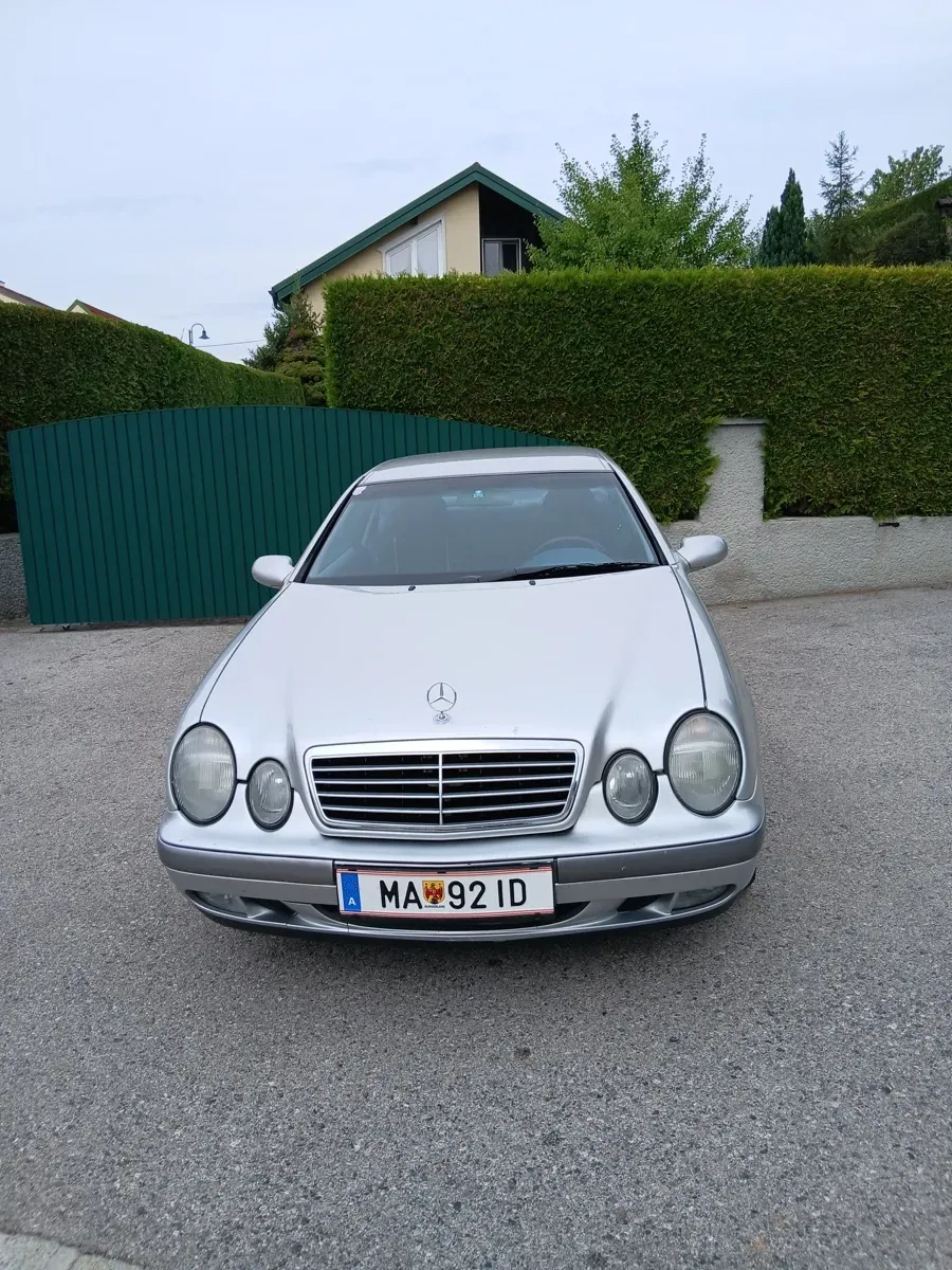 Mercedes-Benz Clk-Class