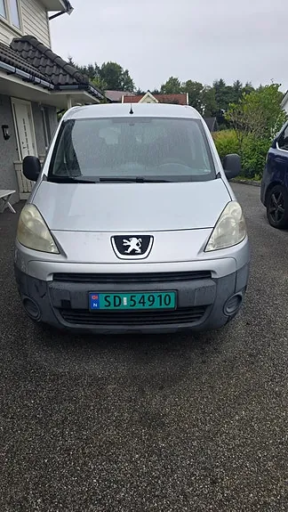 Peugeot Partner 2011 photo 3
