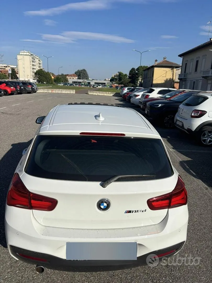 BMW 118D 2017 photo 3
