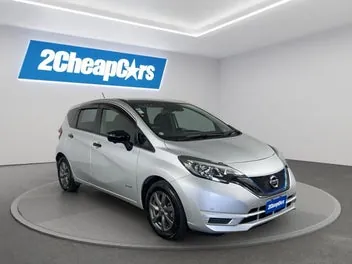 Nissan Note 2018 photo 4