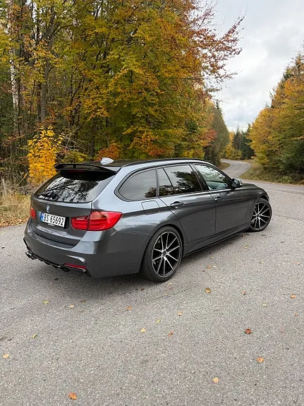 BMW 318D 2013 photo 5