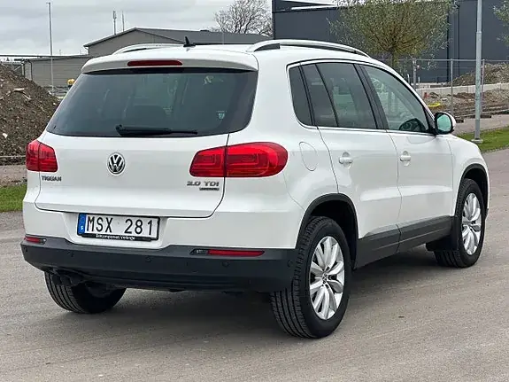 Volkswagen Tiguan 2012 photo 4