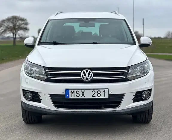 Volkswagen Tiguan 2012 photo 2