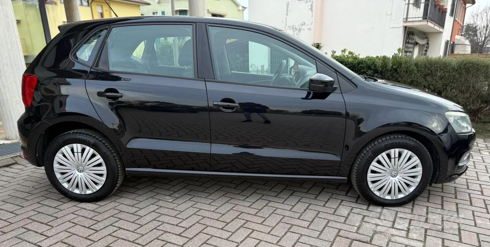 Volkswagen Polo 2016 photo 3