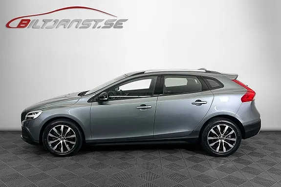 Volvo V40 Cross Country 2019 photo 2