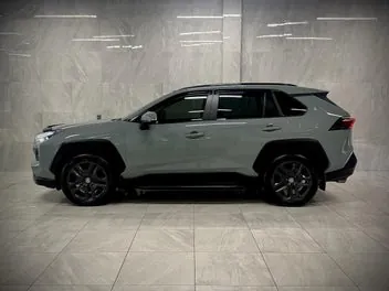 Toyota Rav4 2024 photo 3