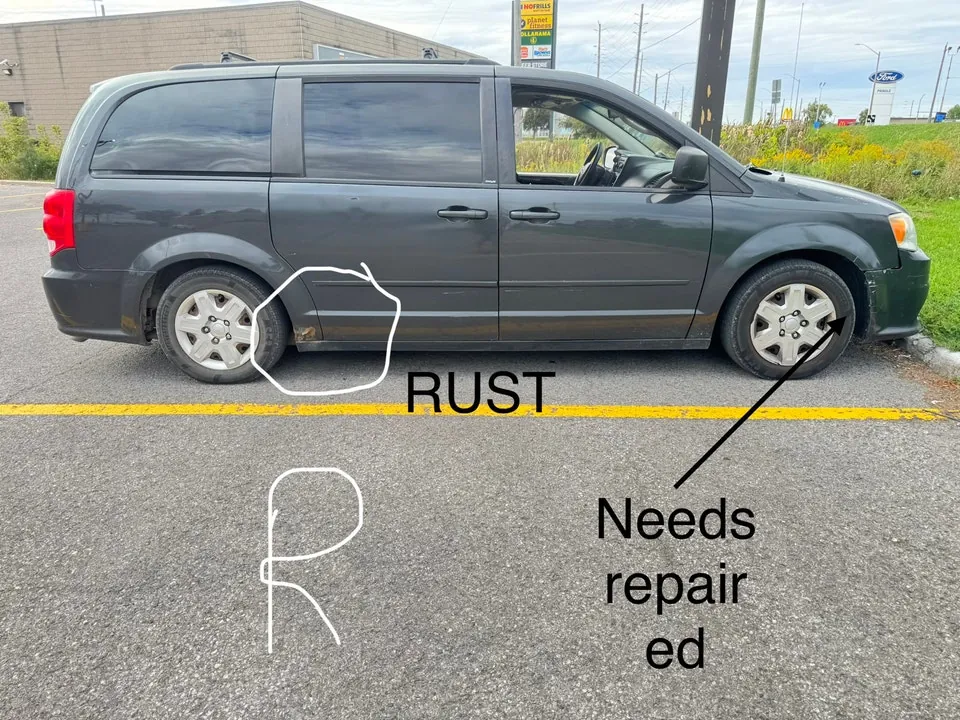 Dodge Caravan 2012 photo 4