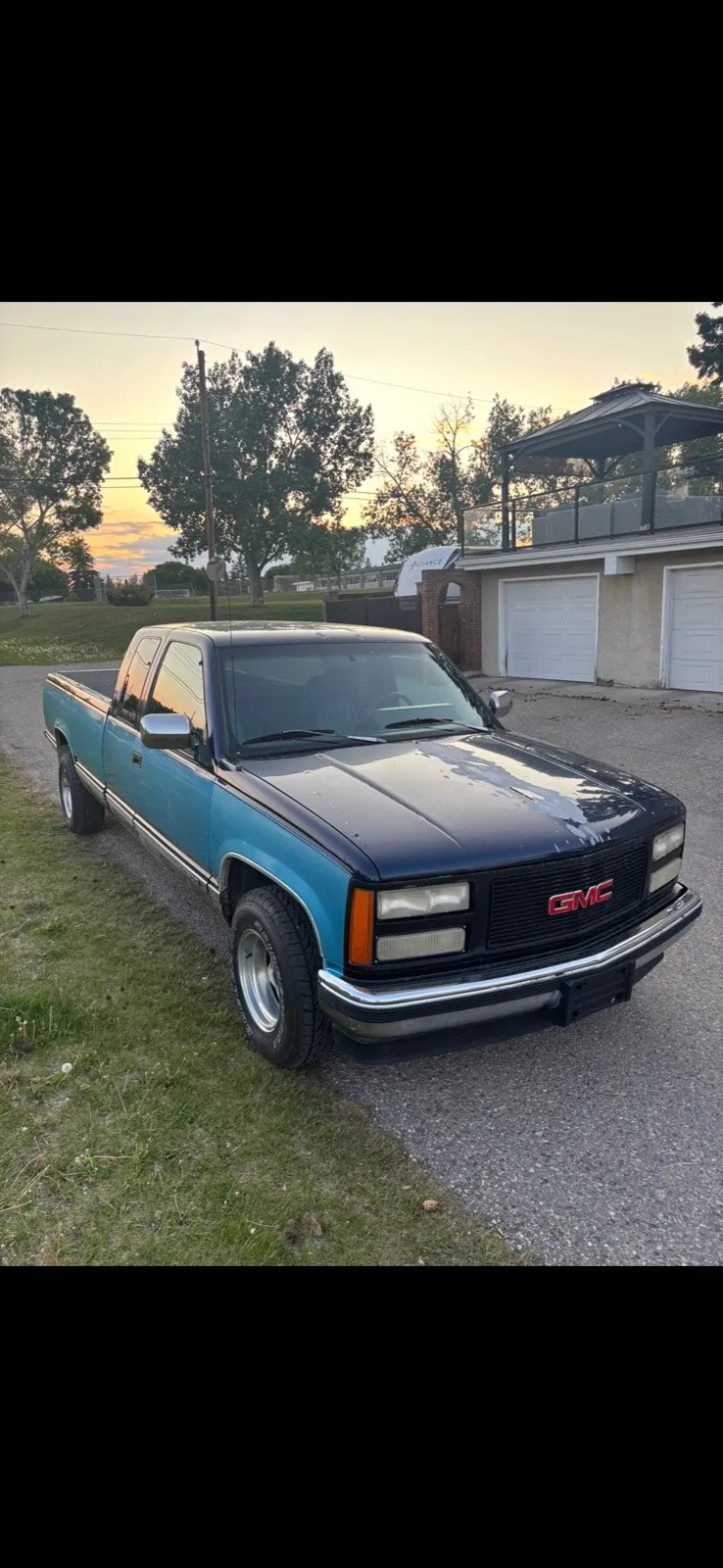 GMC Sierra 1994 photo 2