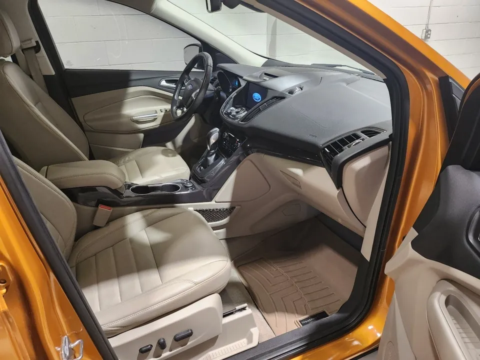 Ford Escape 2016 photo 5